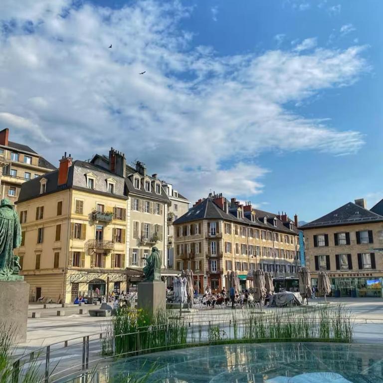 Sweet Home - Cocon élégant, balcon, vue montagnes & parking privé - One-Bedroom Apartment - 23