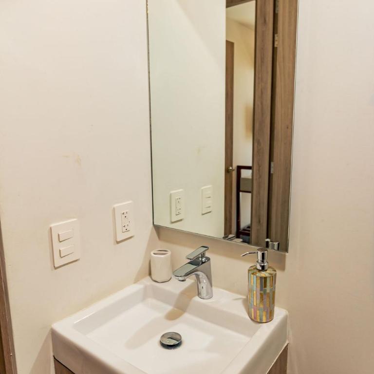 Apartment A/C, GYM, Cafeteria | Telmex Auditorium - Apartment with City View - 3