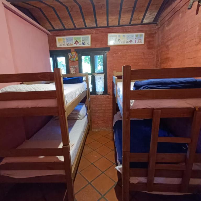 Estancia Hostel - Single Bed in 4-Bed Dormitory Room - 1