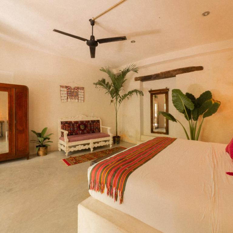 Casa Ambar Hotel & Boutique - Party Side Tulum - Habitación Deluxe con cama extragrande, terraza y vistas a la selva - 39