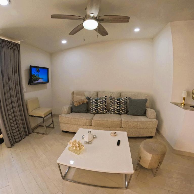Unit 238 - Casa Amber-OCEAN VIEW-Fully Renovated - Apartamento - 5