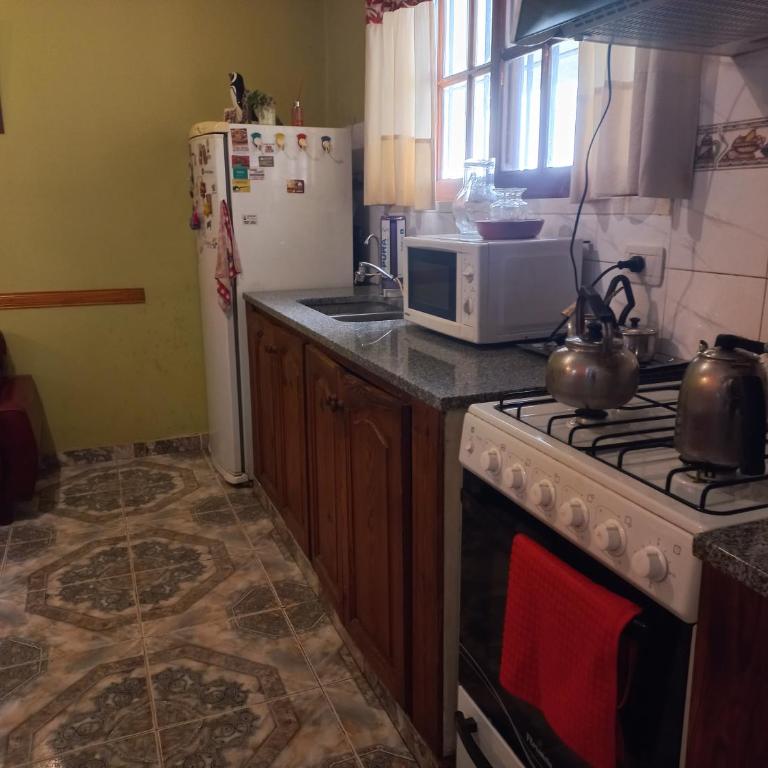 Los Abuelos - Two-Bedroom House - 3