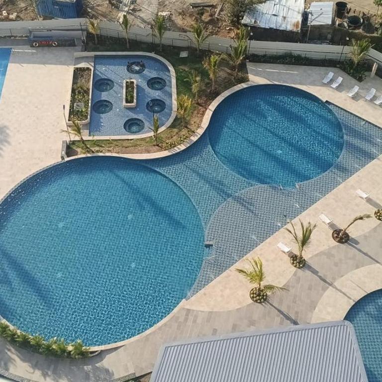 Modern suite steps from the sea - One-Bedroom Apartment - 22