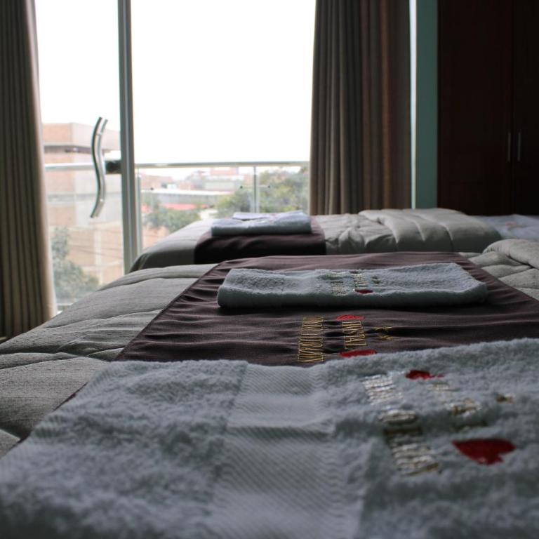 Hostal Corazon A Corazon - Double Room with Balcony (2 Adults + 1 Child) - 7