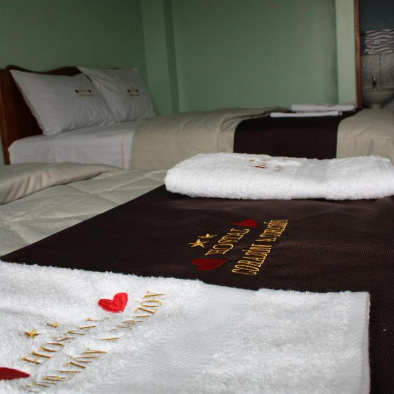Hostal Corazon A Corazon - Double Room with Balcony (2 Adults + 1 Child) - 10