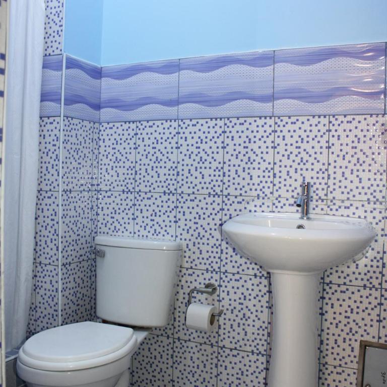 Hostal Corazon A Corazon - Single Room with Private Bathroom - 8