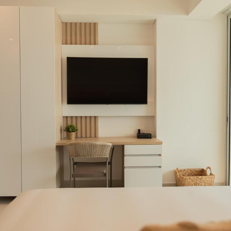 The Place 1607 Cartagena Beach - One-Bedroom Apartment - 9