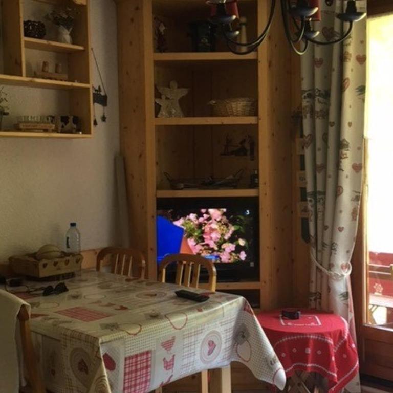 2 pièces 4 personnes, terrasse et balcon, à Valloire - FR-1-263-615 - Appartamento - 3