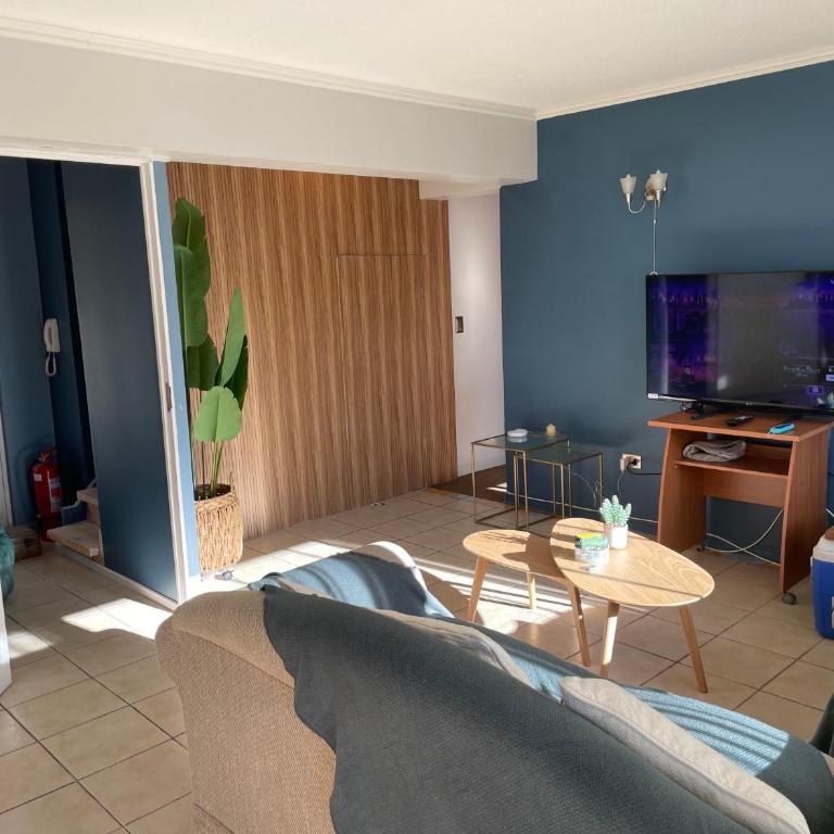 Amplio y cerca de la playa - Apartamento de 2 dormitorios - 1