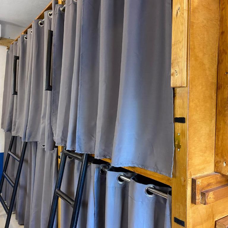 Maui Hostels Playa del Carmen - Bed in 8-Bed Mixed Dormitory Room - 5