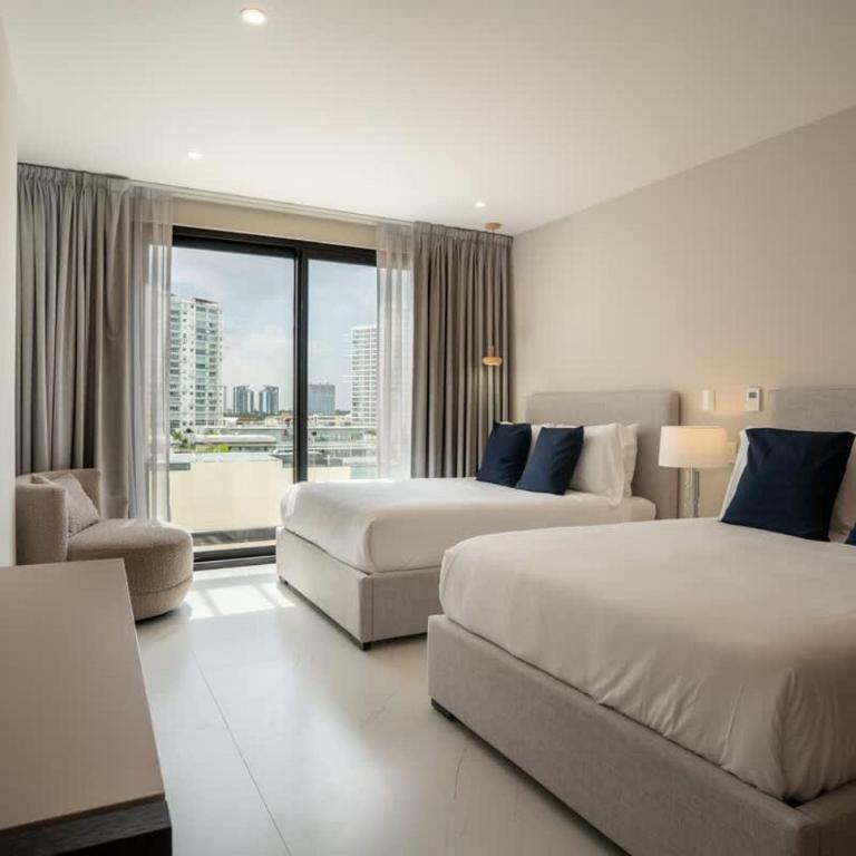 Luxury Penthouse with Private Rooftop - Apartment - 37
