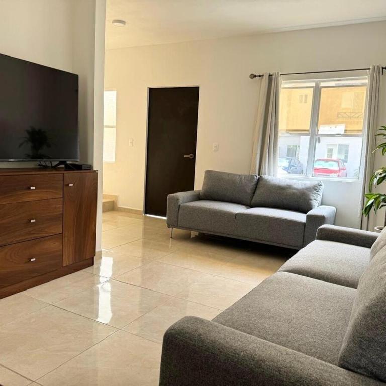 Casa Cómoda en Privada con Canchas y Alberca - Casa de 3 dormitorios - 11