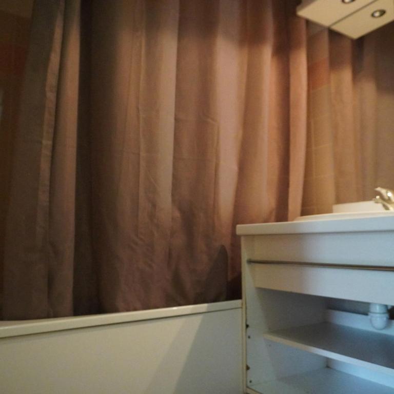 Appartement 6 pers, 2 ch, proche pistes et commerces - Appartement 1 Chambre - 8