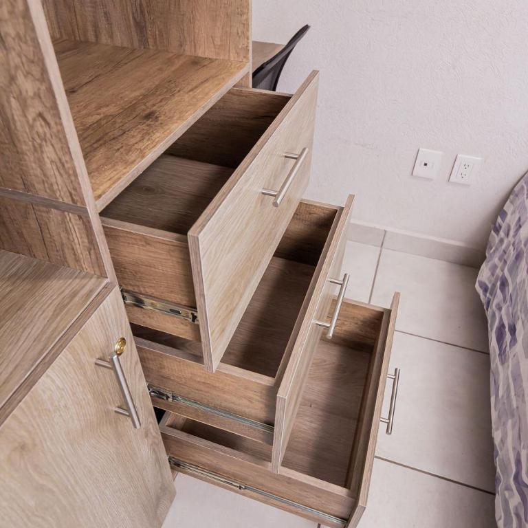 Alojamiento céntrico cerca de H. Civil, CUCS, IMSS - Apartamento - 12