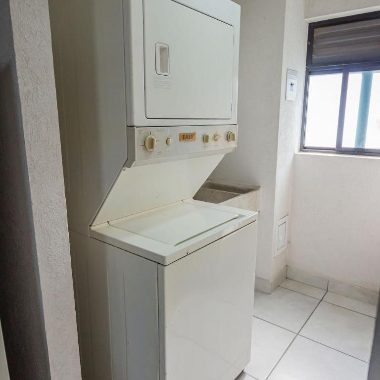 Alojamiento céntrico cerca de H. Civil, CUCS, IMSS - Apartamento - 49