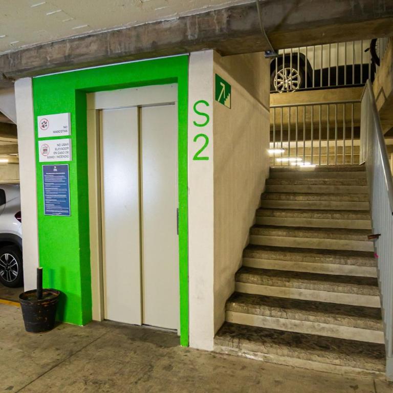 Alojamiento céntrico cerca de H. Civil, CUCS, IMSS - Apartamento - 58