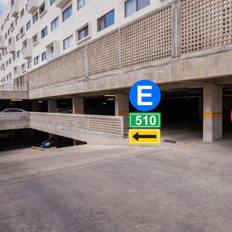 Alojamiento céntrico cerca de H. Civil, CUCS, IMSS - Apartamento - 60