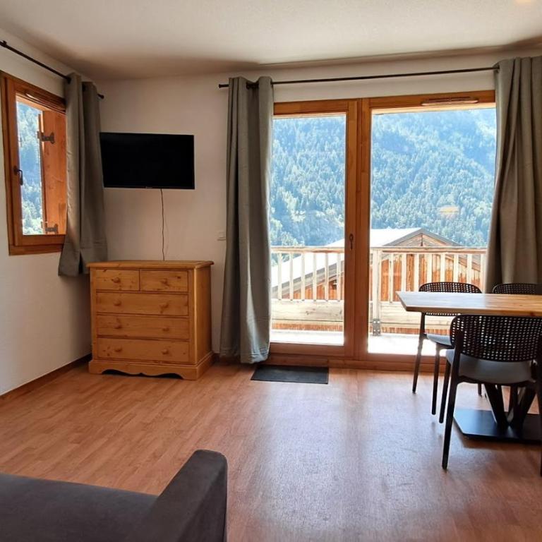 Appartement cosy vue panoramique Orelle les 3 Vallées - Appartement 1 Chambre avec Balcon et Vue sur les Montagnes - 5