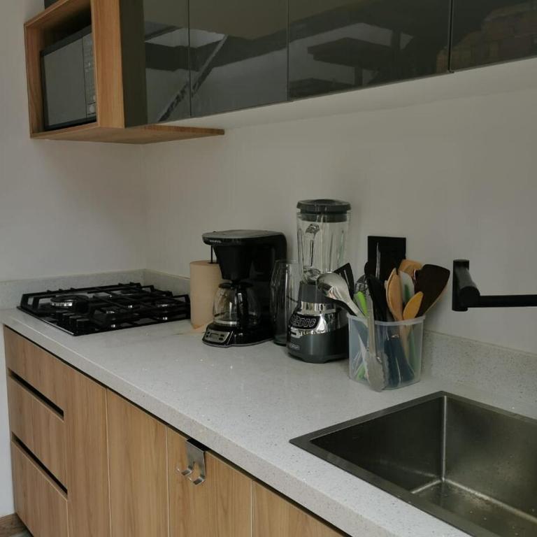Loft moderno con jacuzzi - Villa de 1 dormitorio - 6