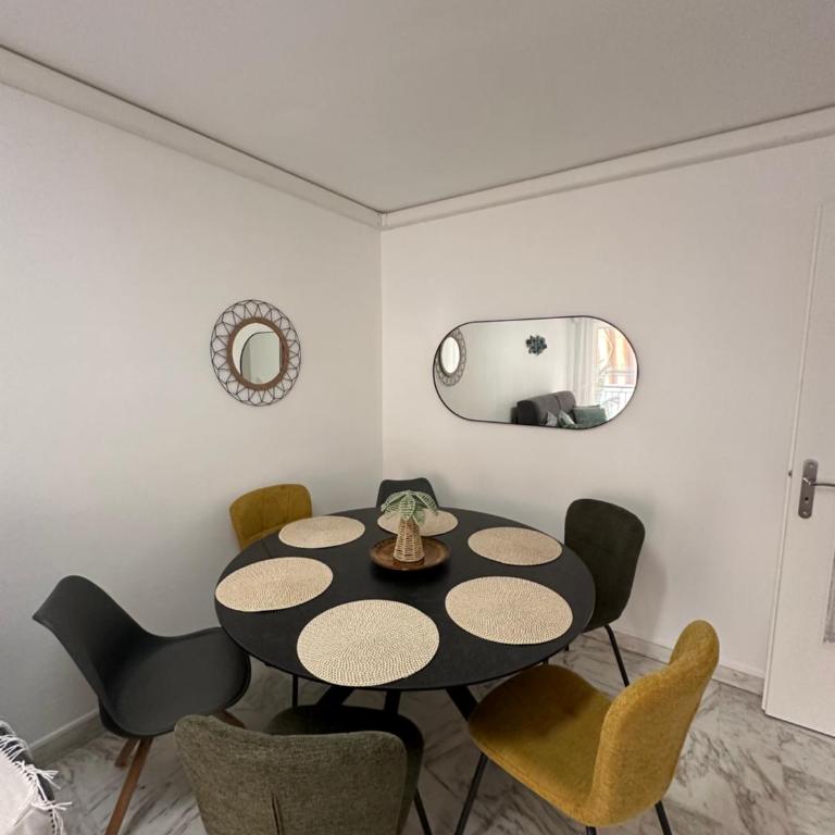 Appartement Spacieux au Port de Nice avec Clim et Parking Gratuit - Appartement 2 Chambres - 13
