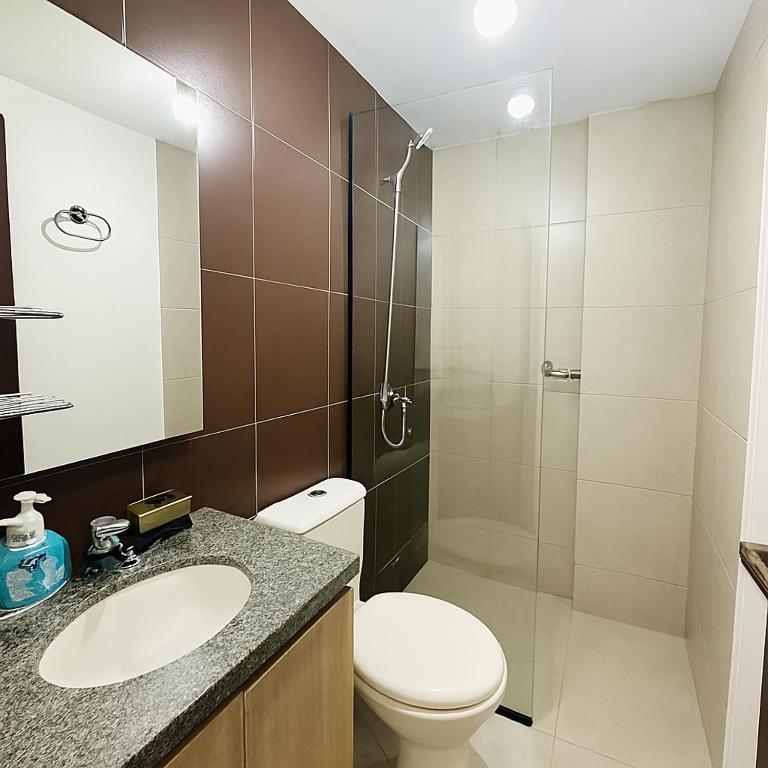 801 - apartamentocon dos camas doble en el corazon de equipetrol - Apartamento de 1 dormitorio - 4