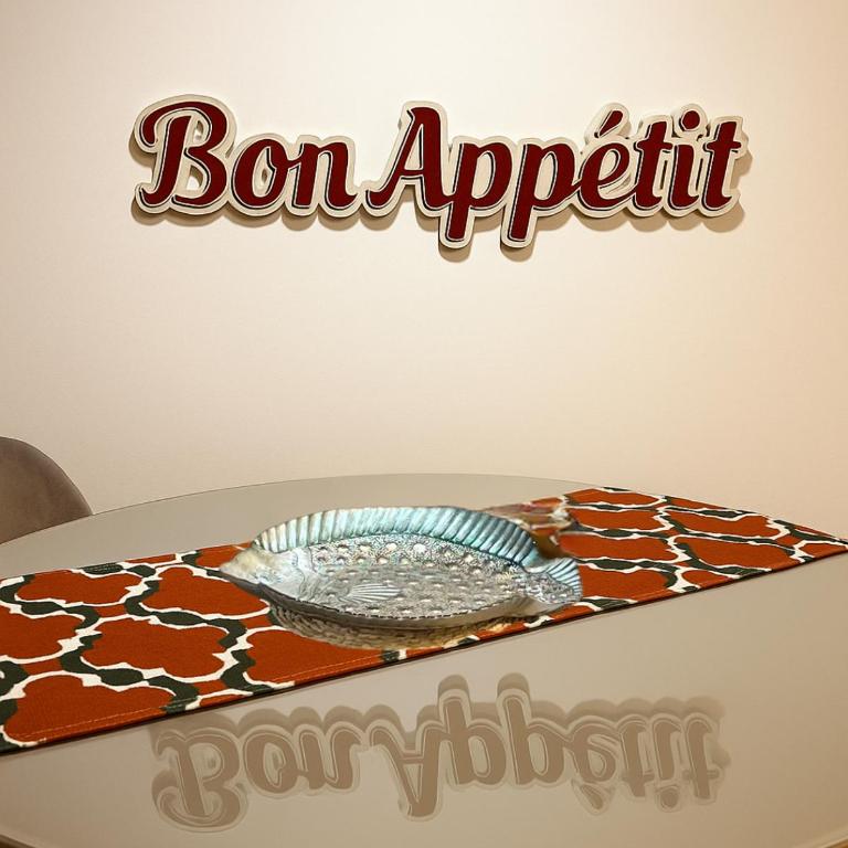 White Homes Apartments • Central Point - Superior Apartment - 6