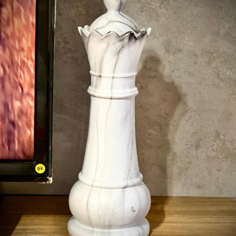 White Homes Apartments • Central Point - Superior Apartment - 20