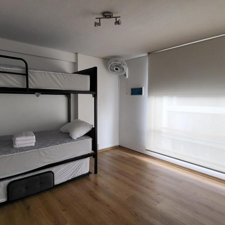 Very comfortable full house excellent connection - Three-Bedroom House - 24