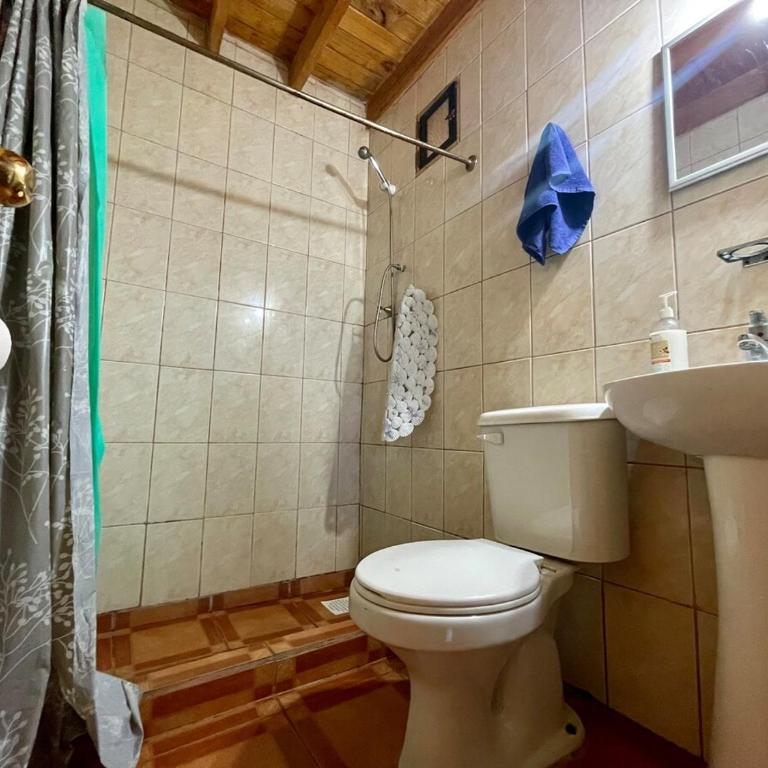 Cabaña completa en sector playa hermosa, Pichilemu - Cabañas Parova - Three-Bedroom House - 12
