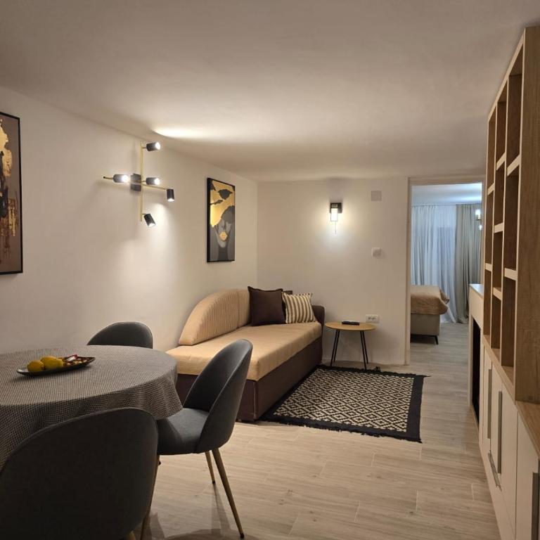 Porto Lastva Apartments - Studio sa Terasom - 2