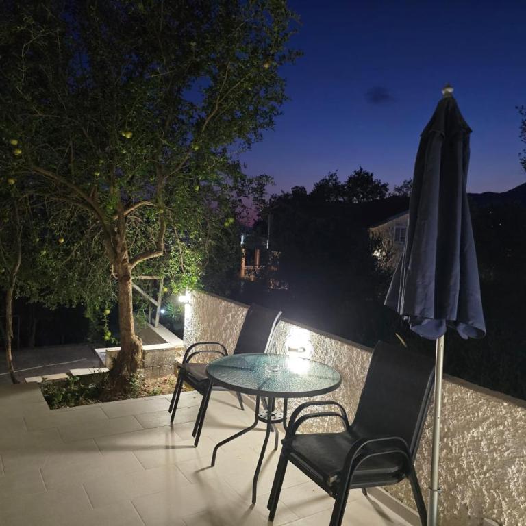 Porto Lastva Apartments - Studio sa Terasom - 1