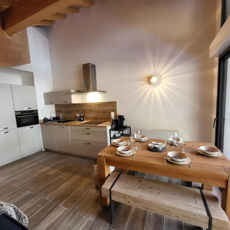Appartement Chamois de standing avec wifi et garage - Appartamento Deluxe con 2 Camere da Letto e Balcone - 4