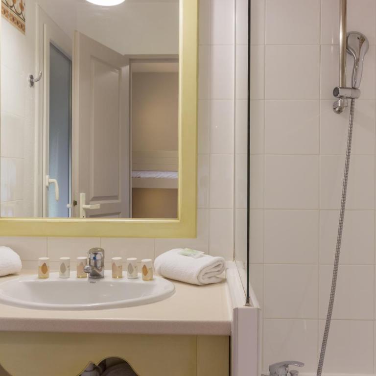 Résidence Pierre & Vacances Les Rives de Cannes Mandelieu - Appartement 1 Chambre avec Coin Nuit dans Alcôve et Terrasse ou Balcon (6 Personnes) - 6
