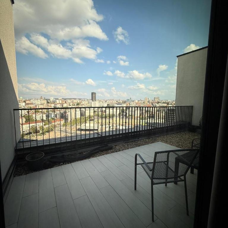 Penthouse with River View BW - Three-Bedroom Apartment with Water View - 38