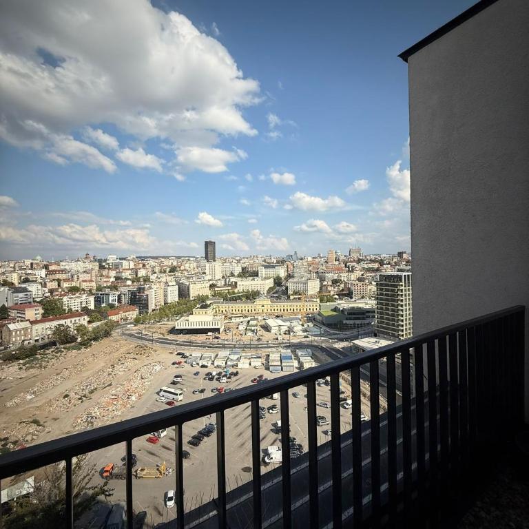 Penthouse with River View BW - Three-Bedroom Apartment with Water View - 22