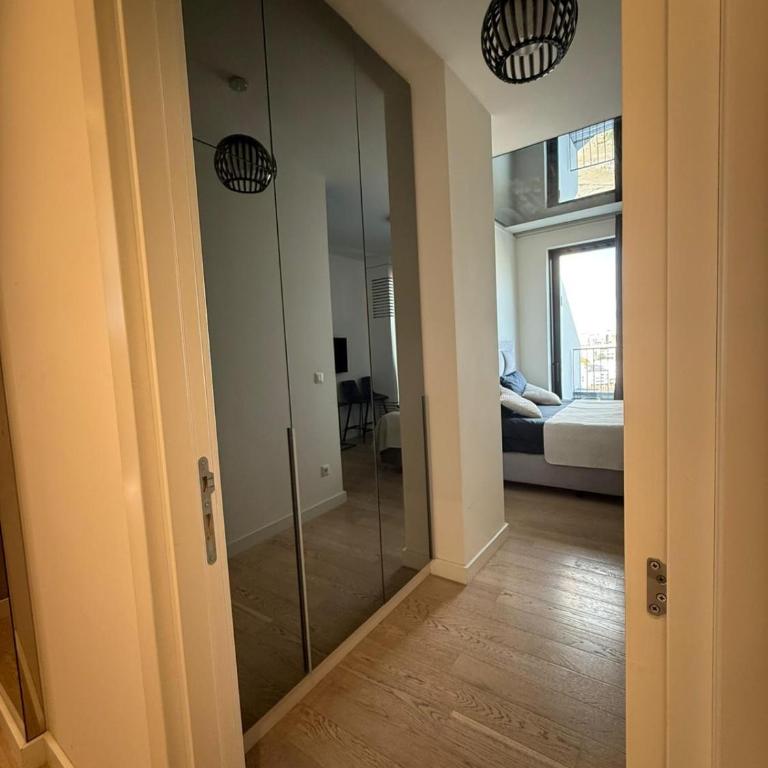Penthouse with River View BW - Three-Bedroom Apartment with Water View - 20