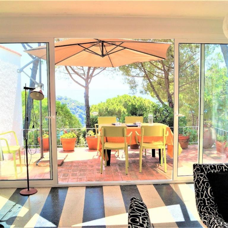 Cirici - Villa con vistas al jardín - 2