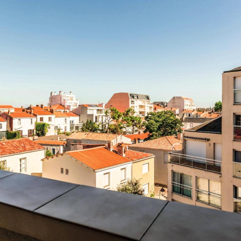 Résidence Pierre & Vacances La Baie des Sables - Studio avec Coin Couchage dans Alcôve et Balcon (4 Personnes) - 8