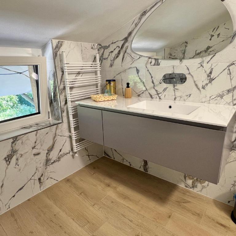 Dreamer House Deluxe - LakeView - Appartamento con 3 Camere da Letto - 29
