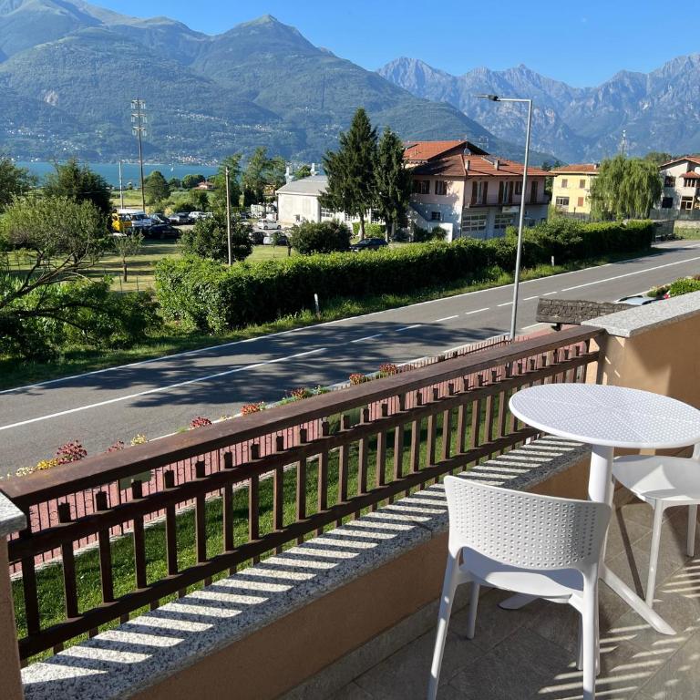 Dreamer House Deluxe - LakeView - Appartamento con 3 Camere da Letto - 8