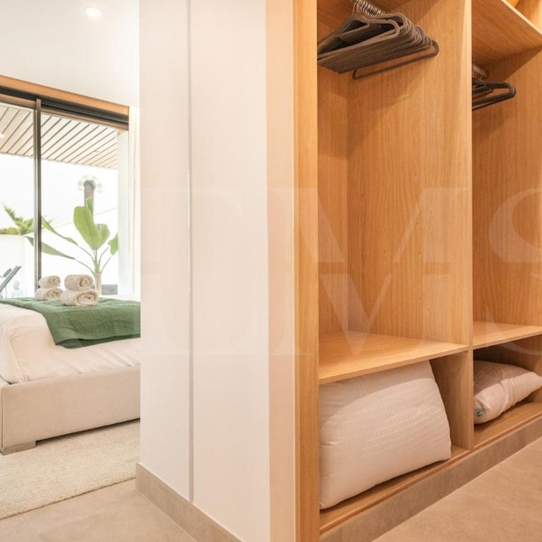 Stylish stay with terrace, pool and parking REMS - Apartamento de 2 dormitorios - 15