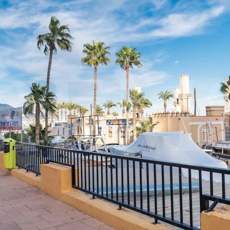 Stylish stay with terrace, pool and parking REMS - Apartamento de 2 dormitorios - 37