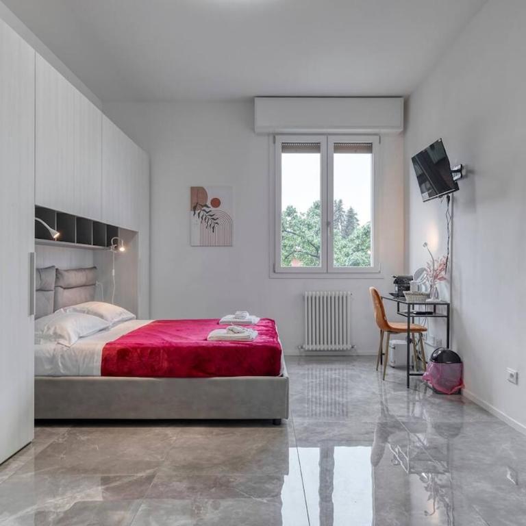 FREE Parking Large Apartment x11 with 4 bathrooms - Apartment - 8