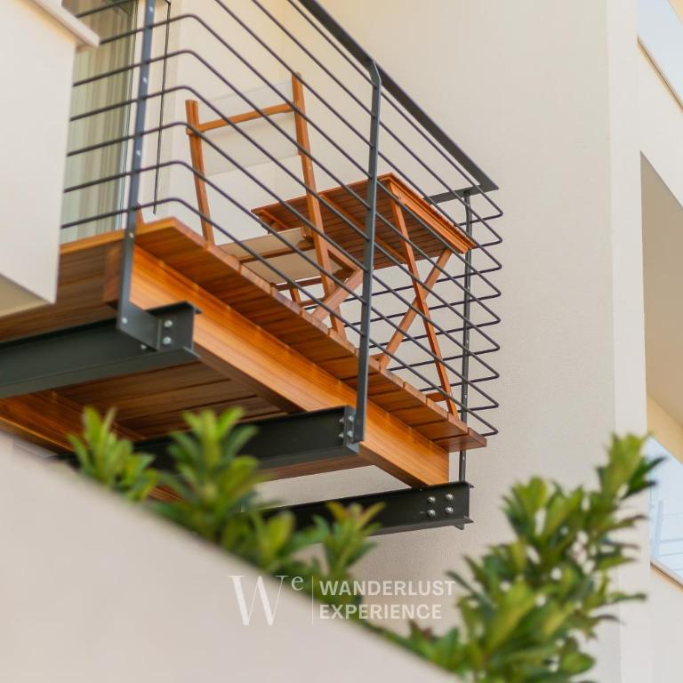 Wanderlust Experience Waves Lux Apartments - Villa - 1