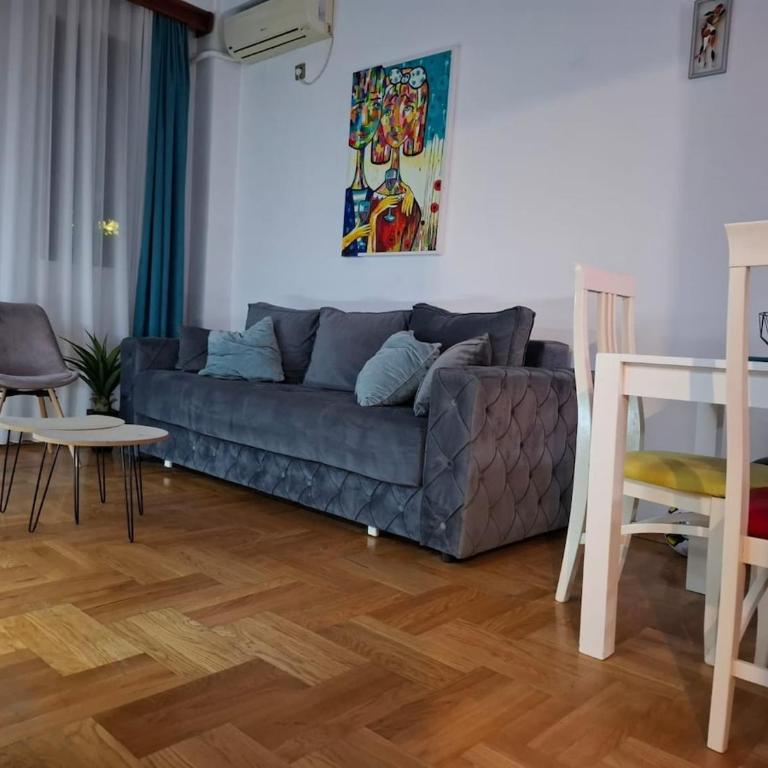 Seaside stay center of Budva - Two-Bedroom Apartment - 1