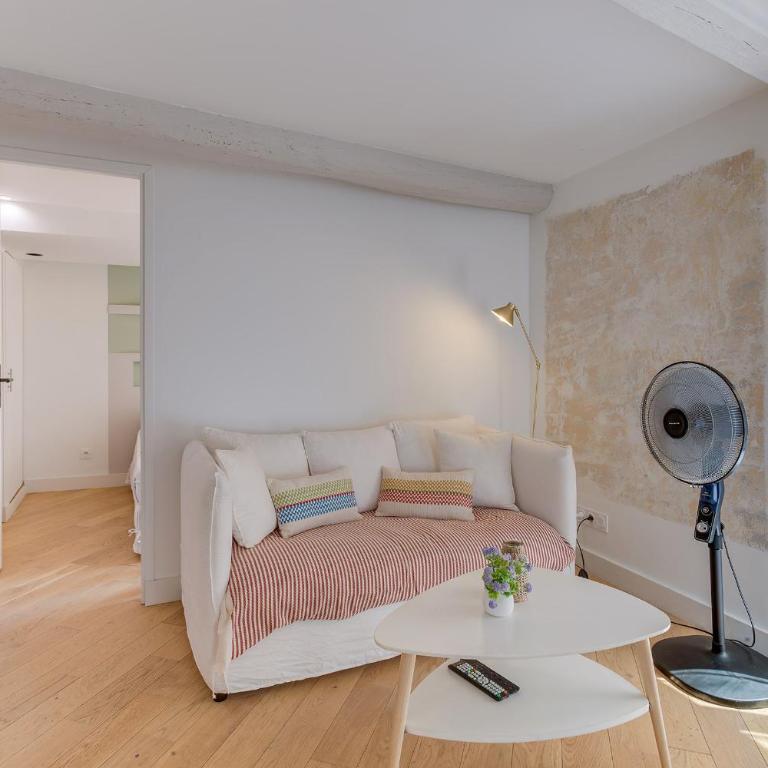 AUTHENTIC VILLEFRANCHE AP4472 By Riviera Holiday Homes - Appartement 1 Chambre - 11