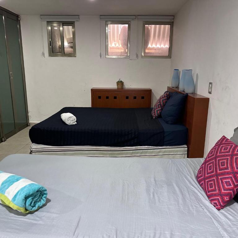 Casa 5 recámaras alado de la playa en zona hotelera - Casa de 5 dormitorios - 8