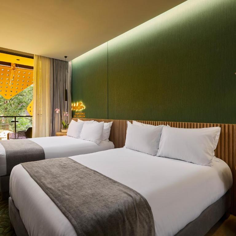 Calle Flora Hotel by Jalo - Standard Double Room with Two Double Beds - 7