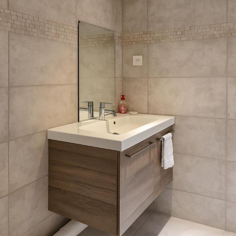 PERE LACHAISE - MONTMARTRE Trendy Paris center - Appartement 3 Chambres - 29