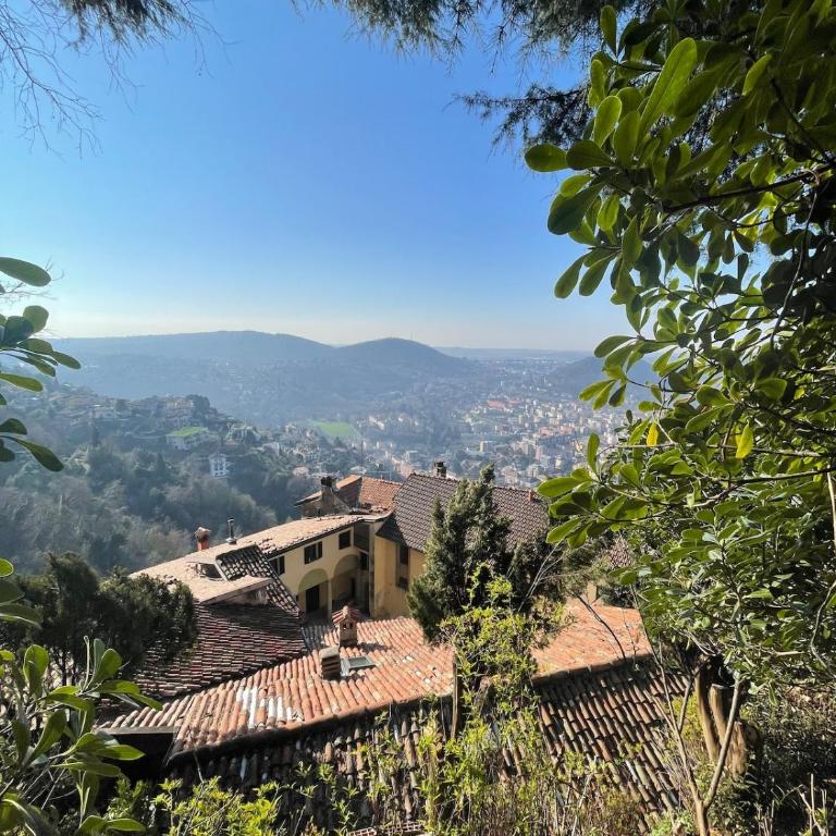 Unique house in the ancient monastery of Eremo di San Donato - One-Bedroom House - 19
